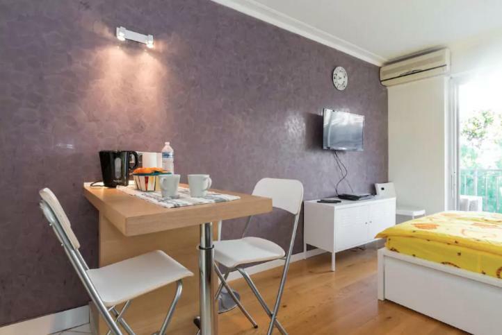 Quiet Studio With A Big Balcony Nice Exterior photo